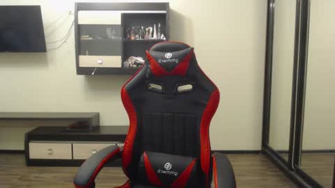 Snapshot of laralianna chatting on December 23, 9:40 pm Laralianna online show from December 23, 9:40 pm