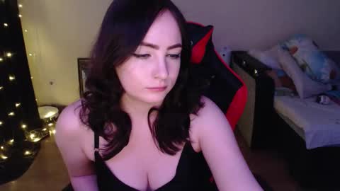 Laralianna online show from January 15, 5:23 am