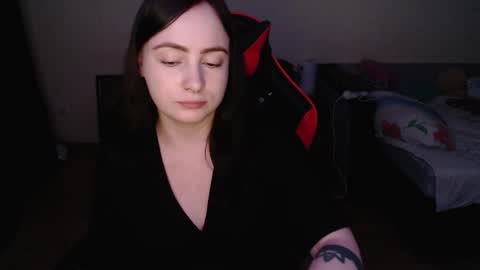 Laralianna online show from February 23, 10:40 pm