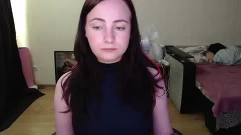 Snapshot of laralianna chatting on June 30, 11:00 am Laralianna online show from June 30, 11:00 am
