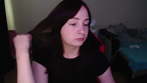 Snapshot of laralianna chatting on July 2, 12:33 pm Laralianna online show from July 2, 12:33 pm
