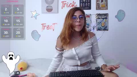 Snapshot of laramucci chatting on October 11, 4:16 pm laramucci online show from October 11, 4:16 pm