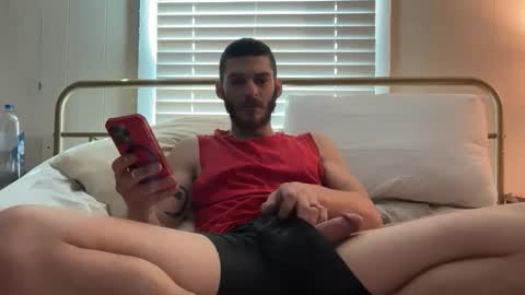 lariatgrizzly online show from April 22, 7:04 pm