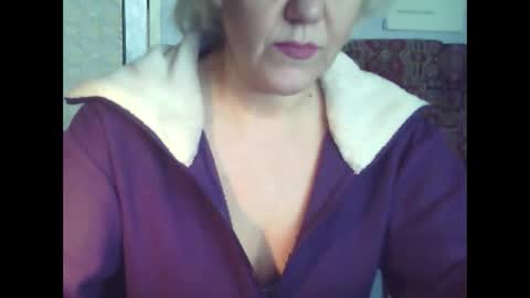 larisaq4ugo24 online show from February 26, 8:15 am