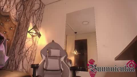 Snapshot of larissa01_ chatting on November 24, 4:56 am Lari online show from November 24, 4:56 am