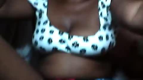 Larissa online show from March 1, 9:55 am