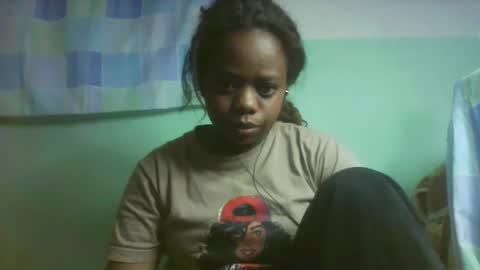 larissa645771 online show from October 27, 7:07 pm