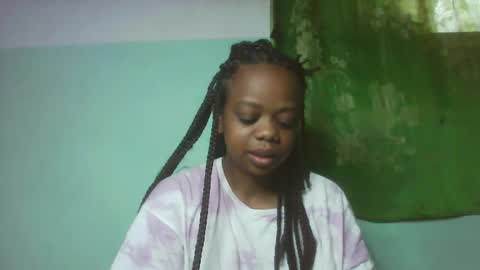 larissa645771 online show from January 17, 4:39 am