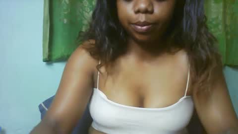 larissa645771 online show from February 5, 6:12 pm