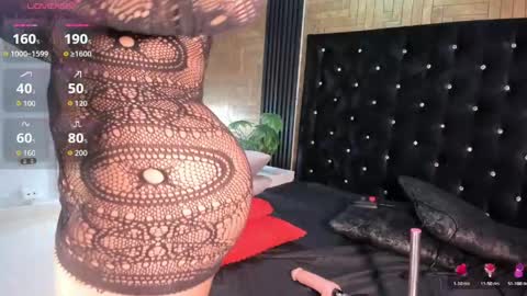       online show from April 14, 8:15 pm