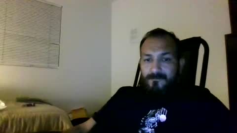 Snapshot of larrabee13 chatting on July 24, 6:22 am The Only Larrabee online show from July 24, 6:22 am