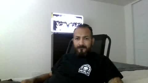 Snapshot of larrabee13 chatting on July 27, 12:28 am The Only Larrabee online show from July 27, 12:28 am