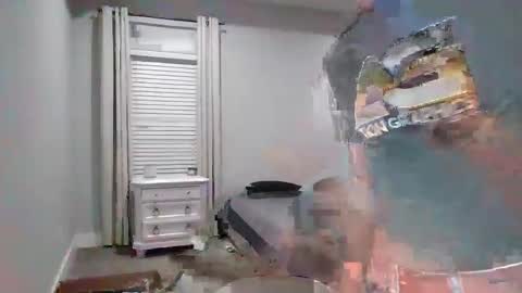 Snapshot of larry77733217 chatting on March 16, 1:55 am larry77733217 online show from March 16, 1:55 am