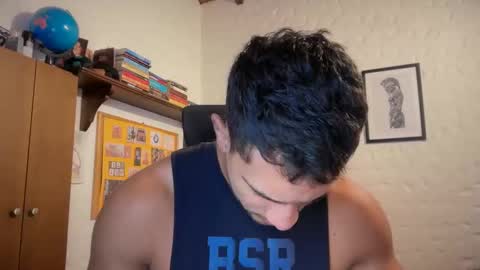 andrew online show from November 18, 1:04 pm