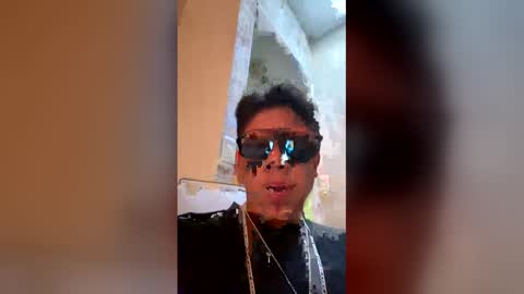 larrymx90 online show from January 12, 11:43 pm