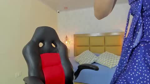  MIA  online show from September 19, 12:17 pm