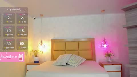  MIA  online show from September 30, 12:21 pm