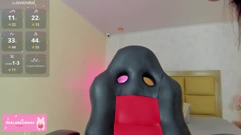  MIA  online show from February 18, 11:50 am