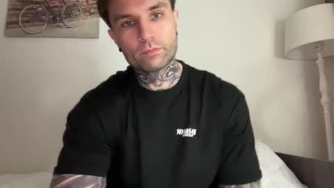 larsskeet online show from February 11, 1:38 pm