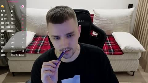 Lars online show from February 21, 10:44 pm