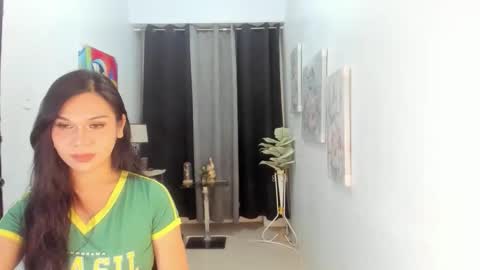 larth online show from April 25, 9:56 am