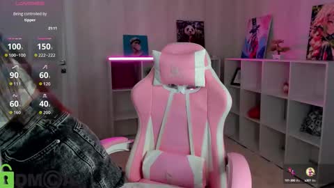 Snapshot of lasly_moon chatting on September 23, 7:22 am lasly_moon online show from September 23, 7:22 am