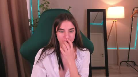 lasly_moon online show from April 21, 1:42 am