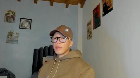Snapshot of lass_nazar chatting on April 21, 1:42 am lass_nazar online show from April 21, 1:42 am