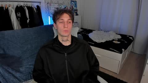 acie online show from December 6, 9:32 am