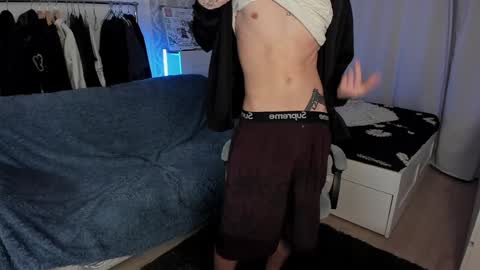 acie online show from December 8, 7:22 pm