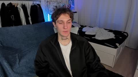 acie online show from December 9, 6:55 am