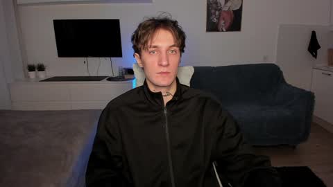 acie online show from December 22, 7:31 pm