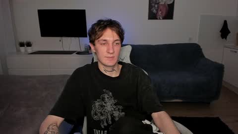 acie online show from December 26, 2:01 am