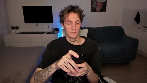 acie online show from December 30, 1:26 am