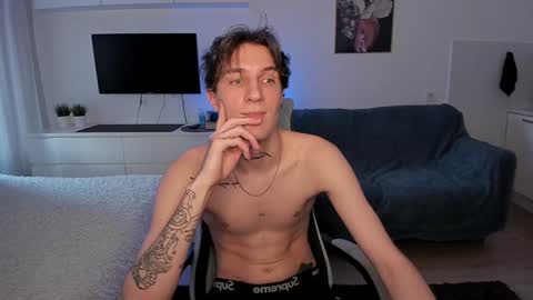 acie online show from January 4, 8:49 am