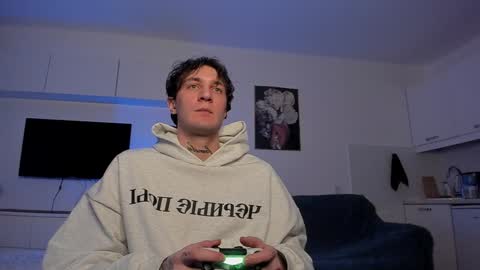 acie online show from January 28, 8:25 am