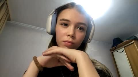 Linet online show from March 25, 10:32 am