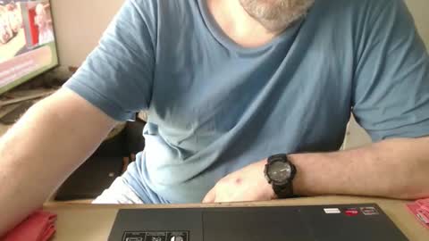 Andreas  Latexlover  online show from May 11, 12:44 pm