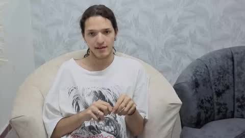 Angel online show from November 28, 11:18 pm