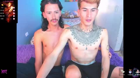latin_boysxxx_ online show from April 22, 10:33 pm