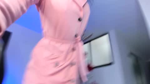 Snapshot of latin_goddessx chatting on December 31, 7:29 pm instagramlatin goddessx im nikoll online show from December 31, 7:29 pm