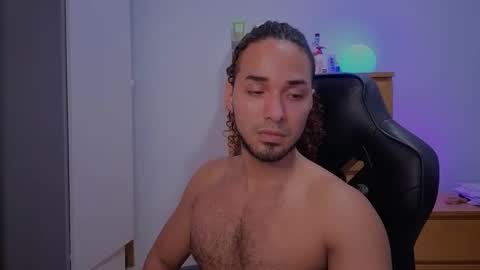 Snapshot of latin_luxury_i chatting on October 20, 6:41 pm Free OF online show from October 20, 6:41 pm