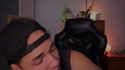  Free OF online show from December 18, 11:27 am