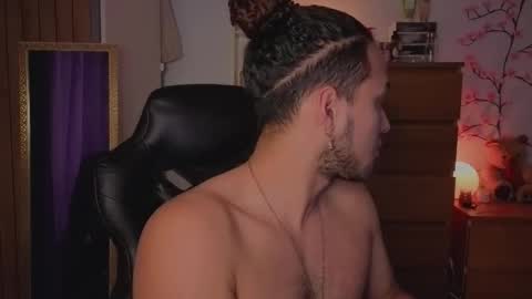  Free OF online show from March 1, 5:53 am