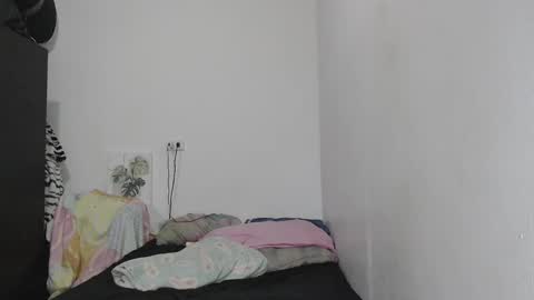 M E G A N  online show from December 6, 1:07 am