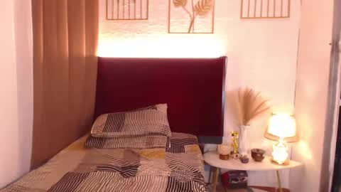 latina_babyyyy13 online show from March 10, 9:29 pm