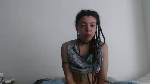 Snapshot of latinadreamy chatting on November 13, 12:37 pm Latinacoka online show from November 13, 12:37 pm