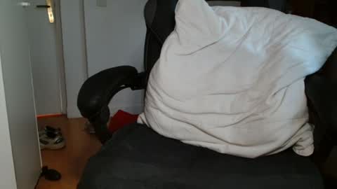 Snapshot of latinbigdg chatting on August 3, 7:07 am Masterlatin online show from August 3, 7:07 am