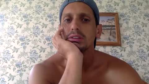 Snapshot of latinbrown_sugar chatting on June 9, 7:09 am Latinbrown sugar online show from June 9, 7:09 am