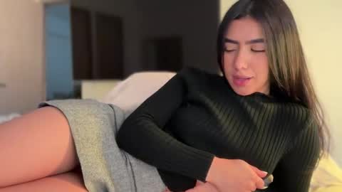 Hi -  online show from March 22, 1:58 pm